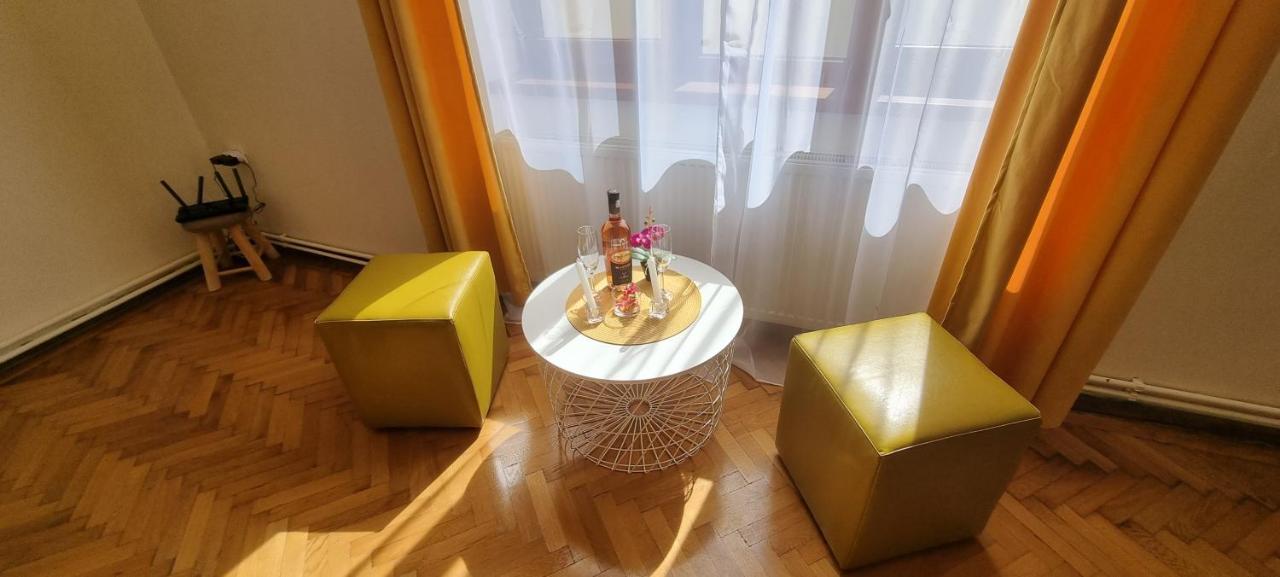 Happy Mood 5 * Brașov