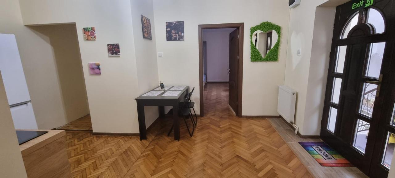 Happy Mood 5 Brasov