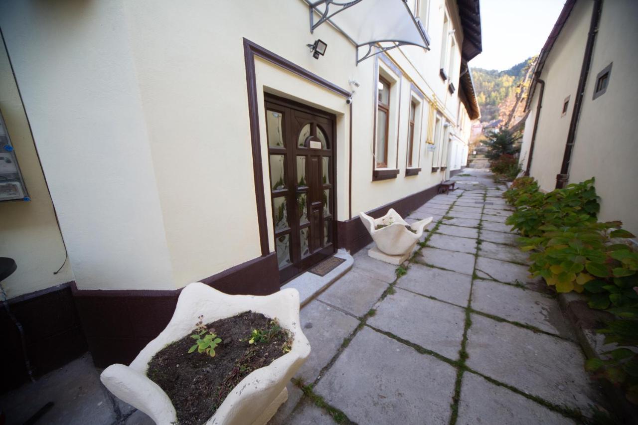 Happy Mood 5 Brașov